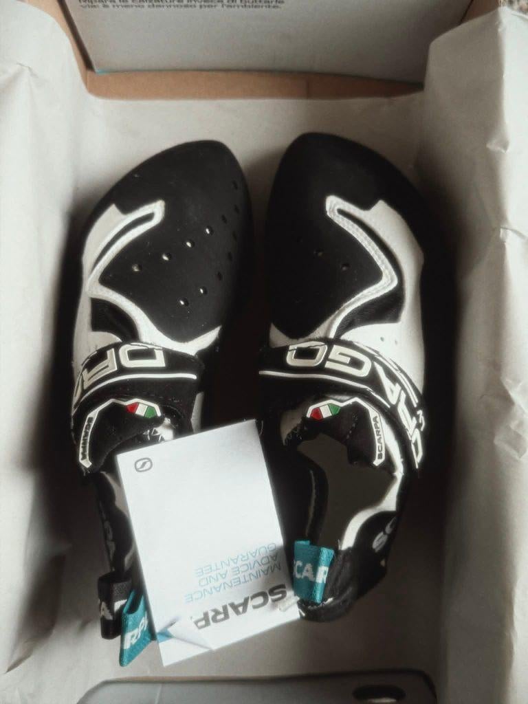 Scarpa Drago LV size EU 42,5 (climbing shoes), Kleding | Heren, Sportkleding, Ophalen, Scarpa, Overige typen, Nieuw