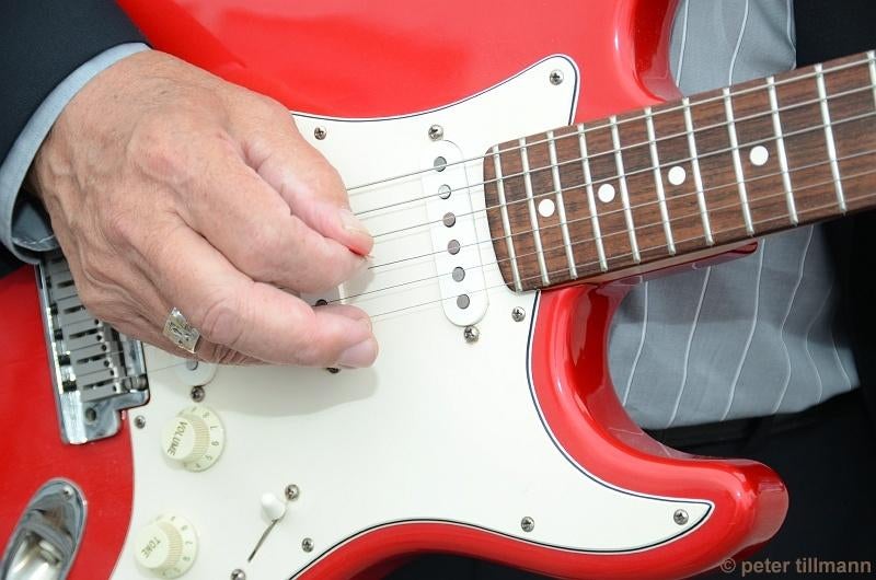 leadgitarist gezocht omgeving Lanaken, Diensten en Vakmensen, Muzikanten, Artiesten en Dj's, Band