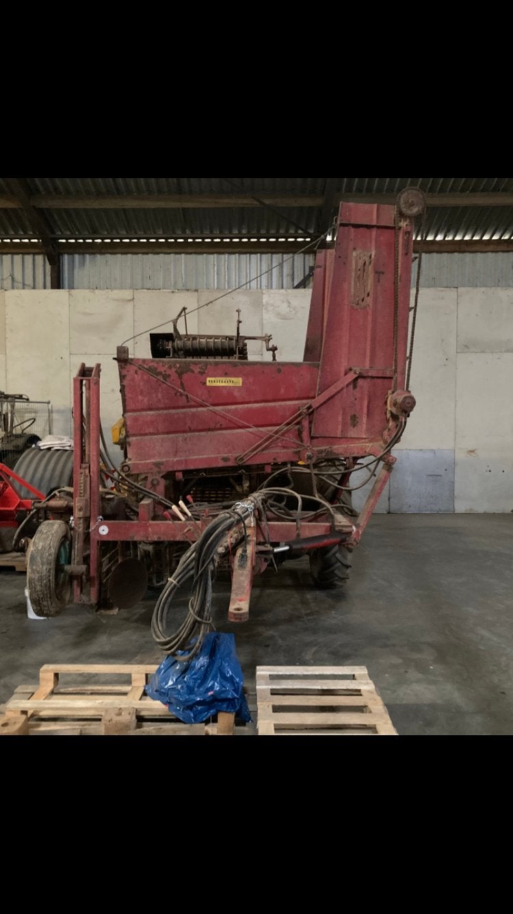 Witloofuitrijder verstraete, Ophalen