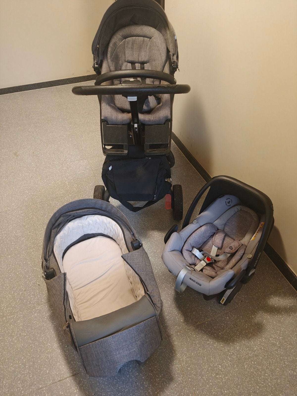 Stokke Xplory kinderwagen complete set antraciet, Ophalen, Zo goed als nieuw, Kinderwagen, Maxi-Cosi