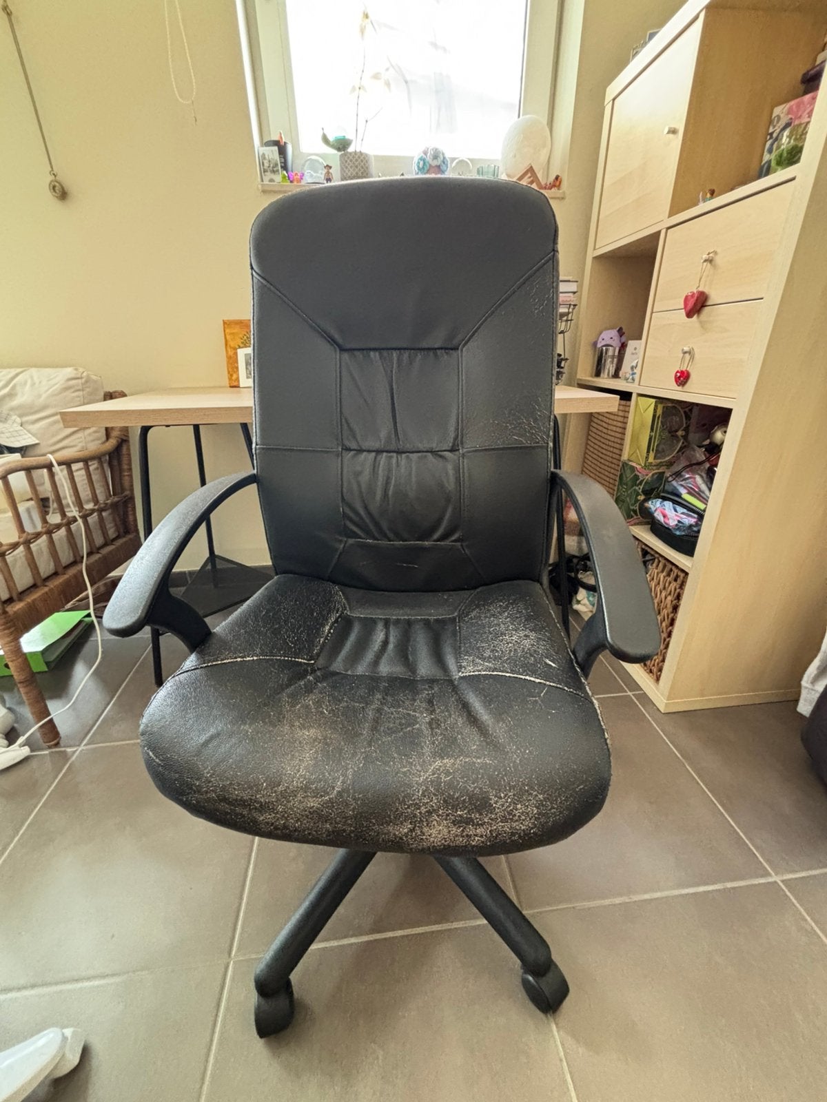 Zwarte bureaustoel, Maison & Meubles, Enlèvement, Utilisé, Ergonomique, Chaise de bureau