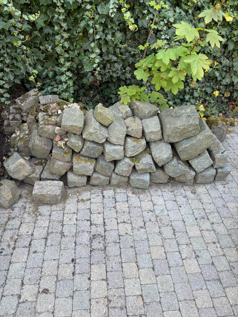 Stenen, Ophalen, Zo goed als nieuw