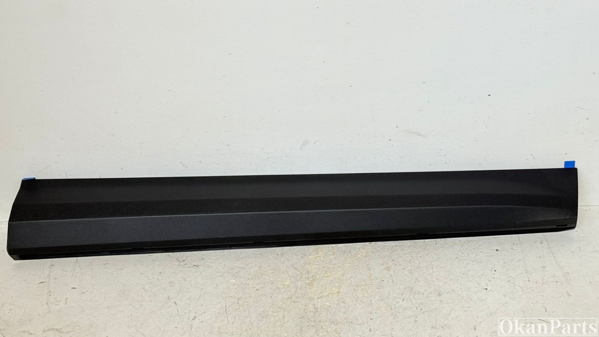 Moulure de porte avant droite Skoda Enyaq iV 5LA854940B, Info@fabrikant.eu, Fabrikant BV, Fabrikantstraat 1
1000 AA  Amsterdam, NL