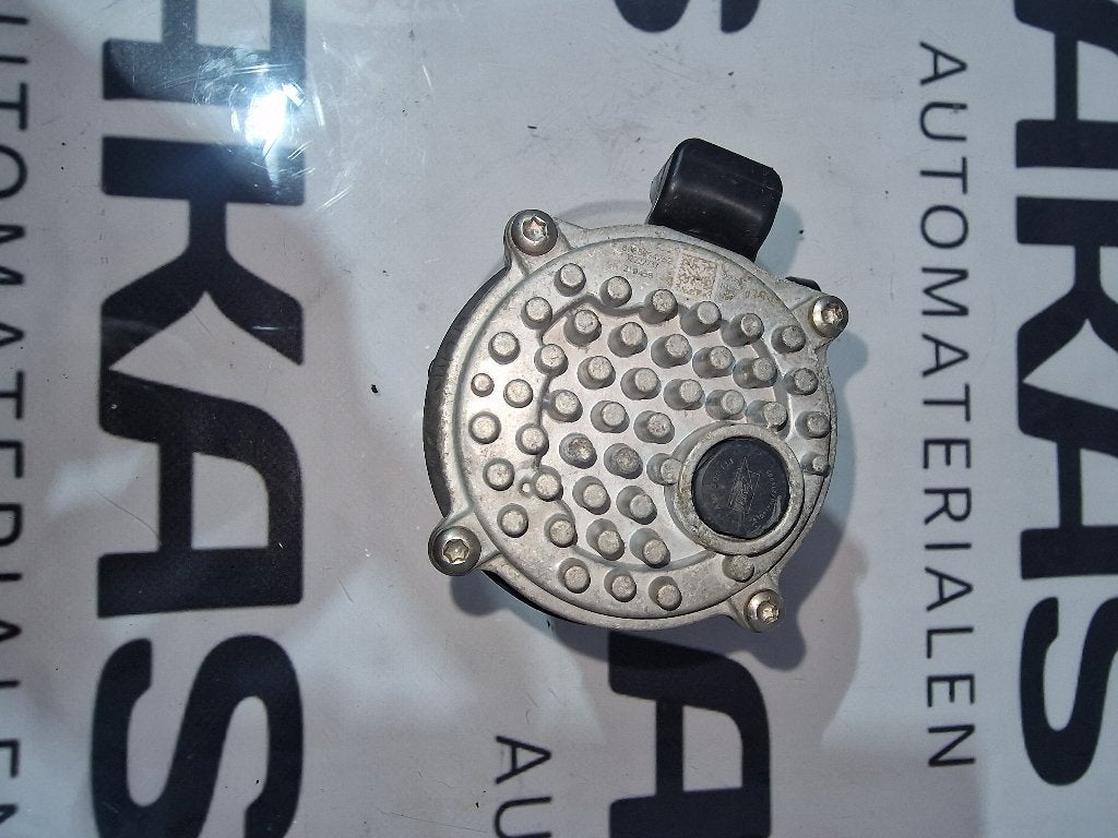 Waterpomp Lynk & Co 01 1.5 PHEV 2023 8888894262, Ophalen of Verzenden