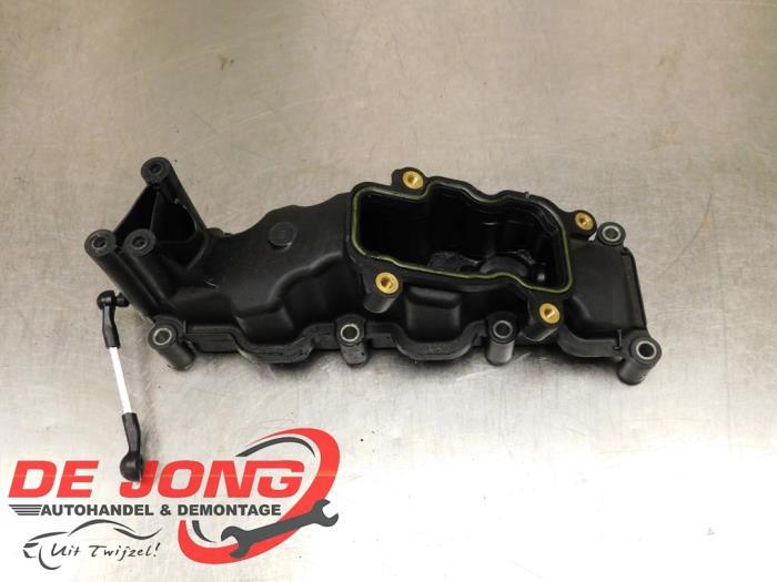 Inlaatspruitstuk van een Volkswagen Touareg, Gebruikt, -, Volkswagen, -