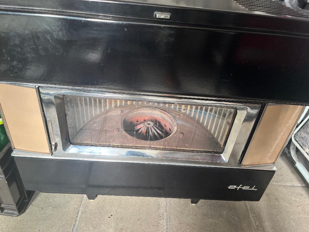 Feu efel mazout, Bricolage & Construction, Chauffage & Radiateurs, Enlèvement, Utilisé, Poêle