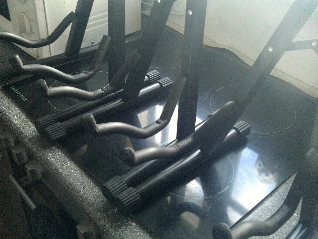 3 nieuwe gitaar standaards, Muziek en Instrumenten, Standaarden, Ophalen, Nieuw, Instrumentstandaard, Gitaar