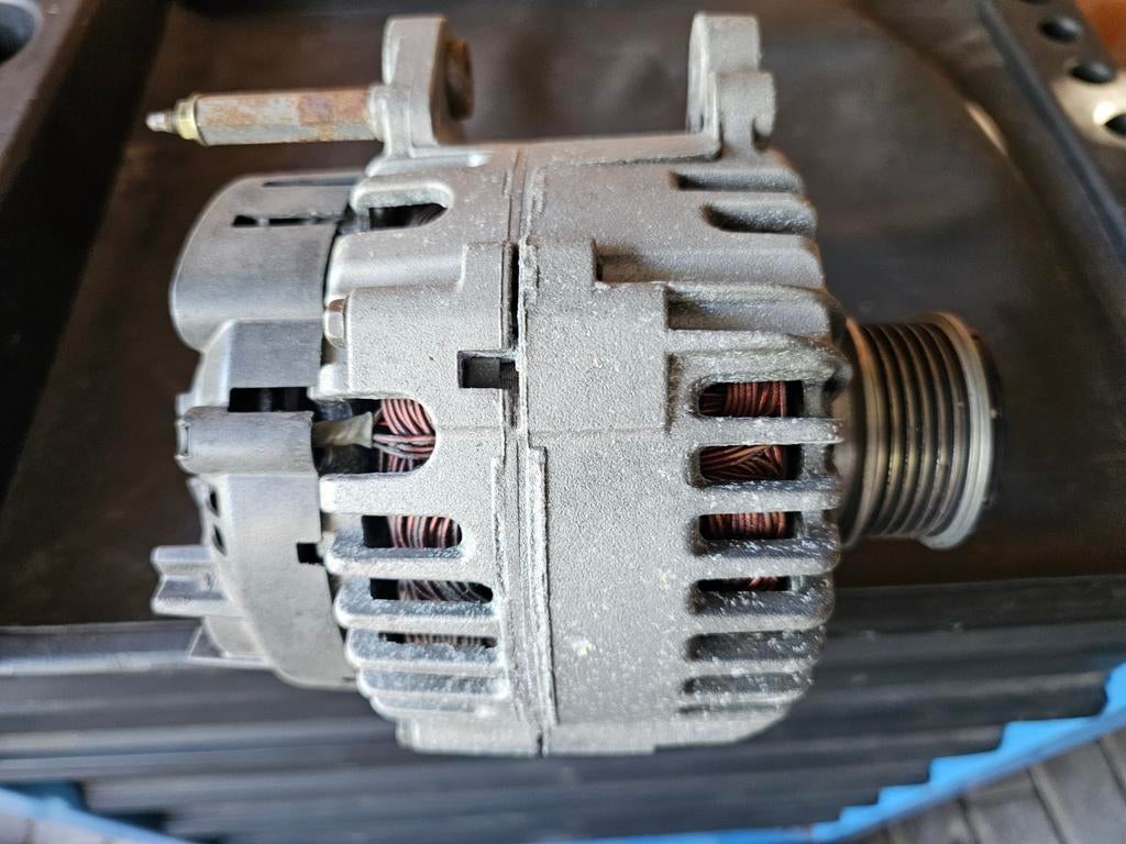 Volkswagen golf 5 TDI dynamo, Enlèvement ou Envoi, Utilisé, Volkswagen
