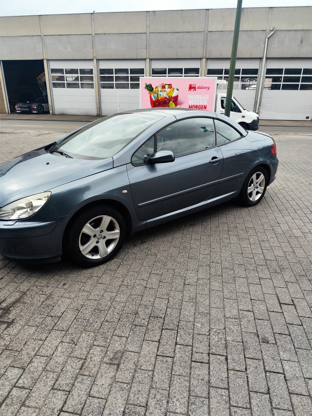 Peugeot 307cc cabriolet, Autos, Cuir, Cabriolet, Boîte manuelle, Noir