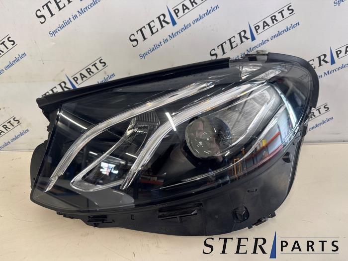 Koplamp links van een Mercedes E-Klasse, Gebruikt, -, Ophalen of Verzenden, -