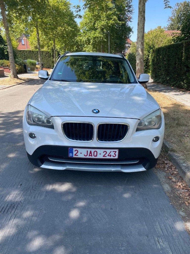 BMW X1, Euro 5, Stof, Zwart, Wit