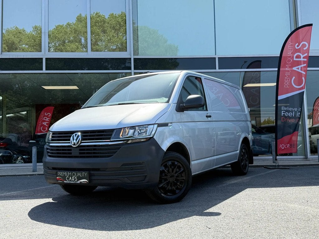 Volkswagen T6.1 Transporter AUTOMAAT / CARPLAY / CRUISECONTR, Automaat, Gebruikt, 4 cilinders, Volkswagen