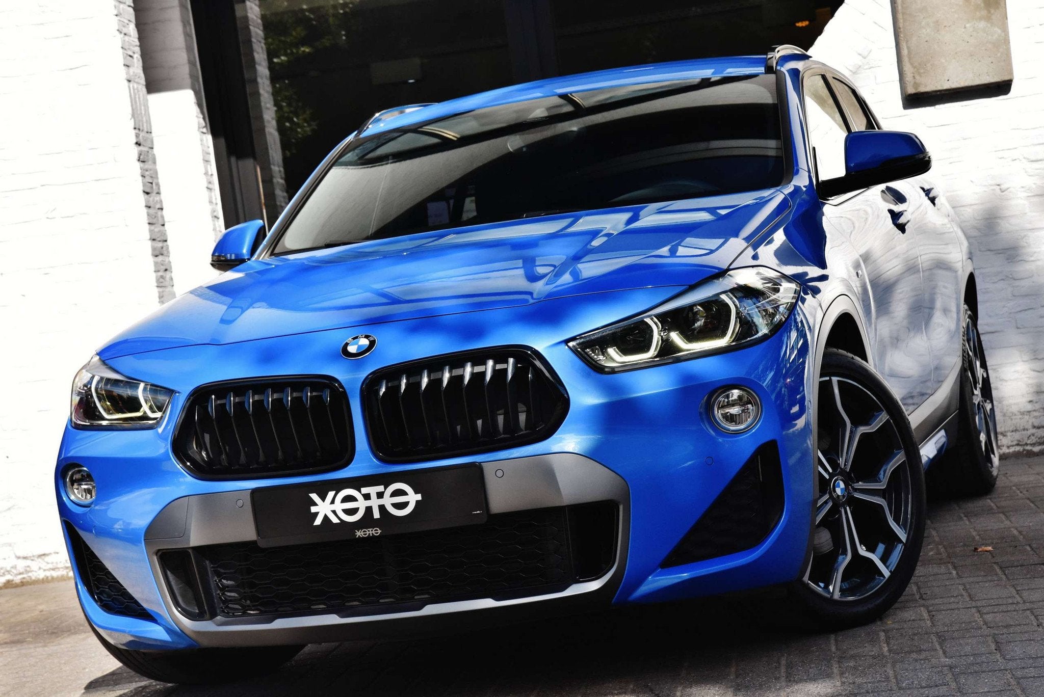 BMW X2 SDRIVE18i AUT. M PACK (automatique), Autos, Phares entièrement LED, Euro 6, Entreprise, Alcantara