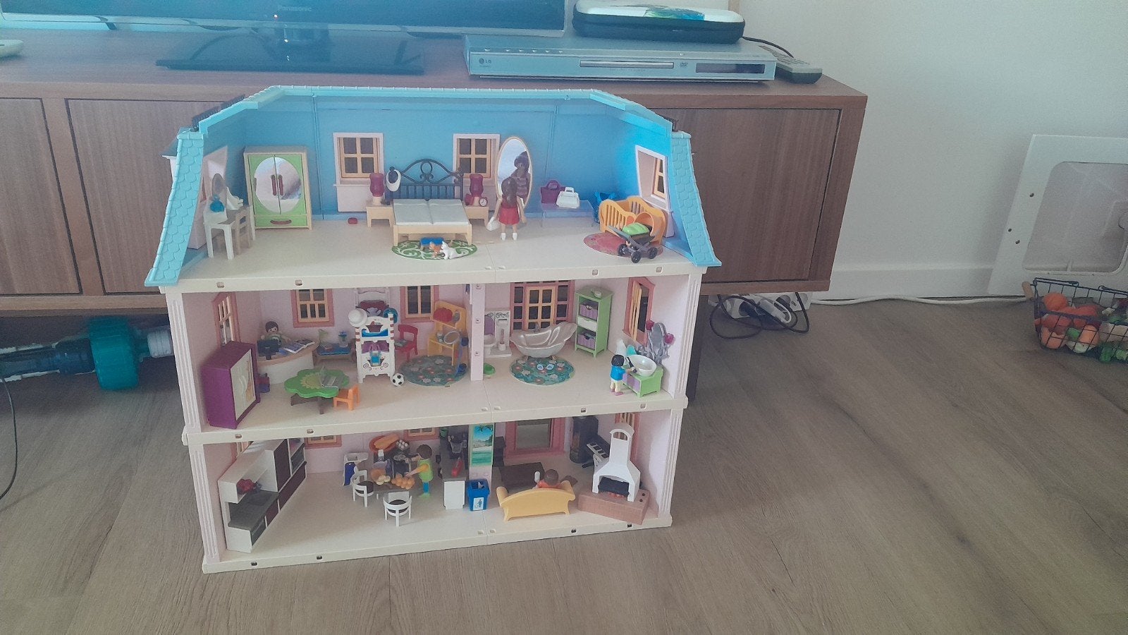 maison playmobil en très bon état, Verzamelen, Poppenhuizen en Toebehoren, Ophalen