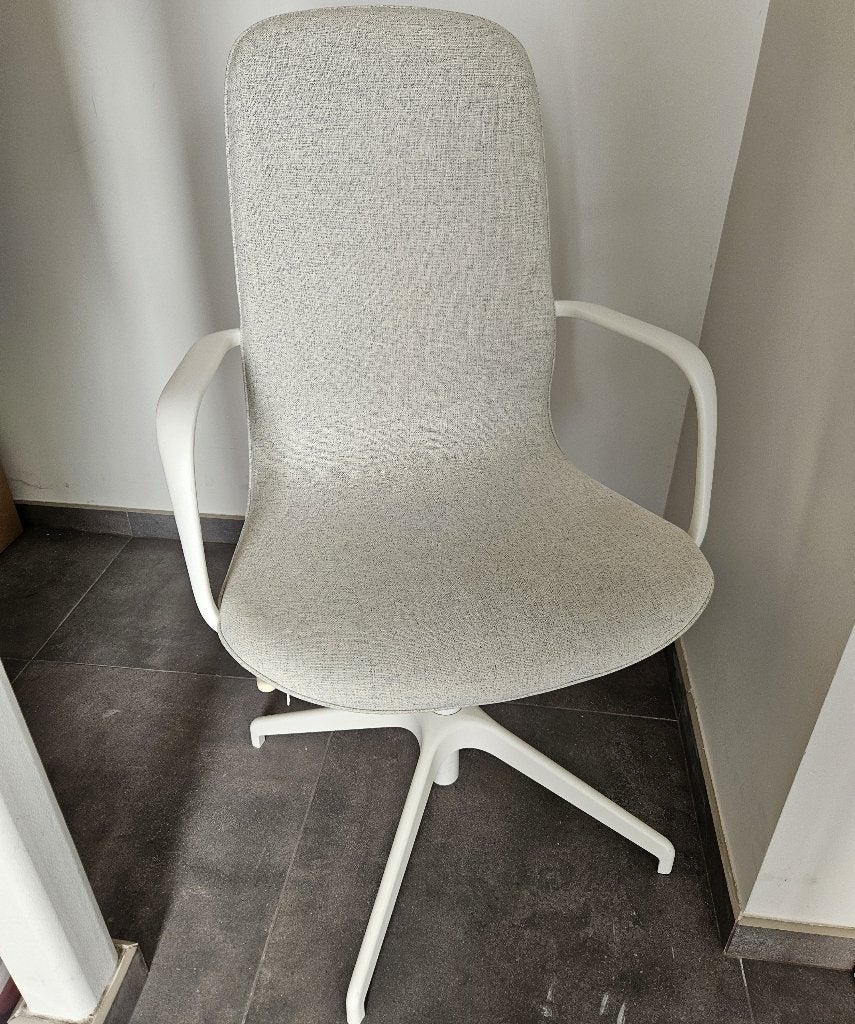 Chaise de bureau IKEA LÅNGFJÄLL – Bon état, Maison & Meubles, Chaises de bureau, Enlèvement, Utilisé, Beige, Chaise de bureau