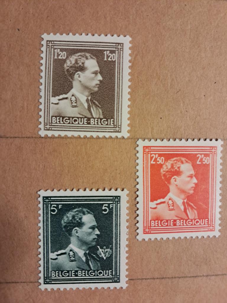 België 1005/07 ** Koning Leopold III "open kraag", Sans timbre, Neuf, Enlèvement ou Envoi, Non oblitéré