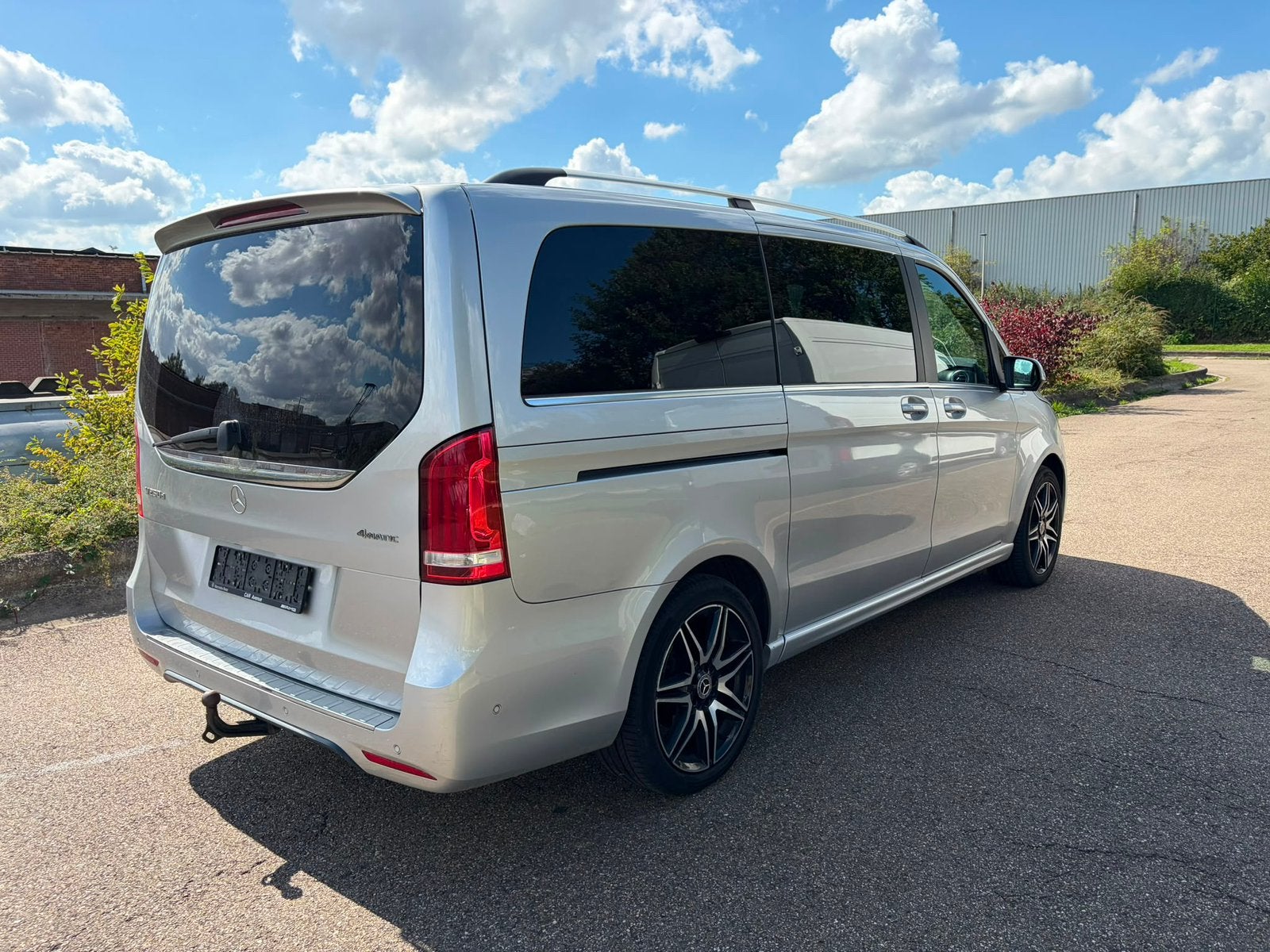 Mercedes v250 amg 4matic, Cuir, Argent ou Gris, Achat, Noir