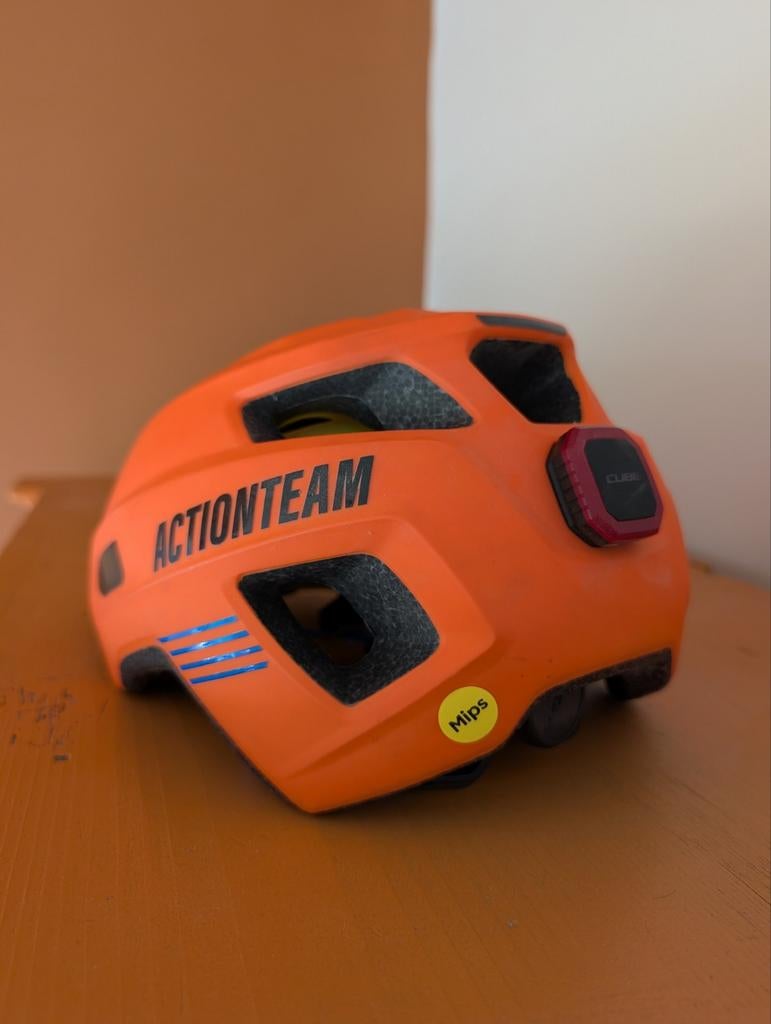 Kinder helm Cube S, Fietsen en Brommers, Ophalen, S