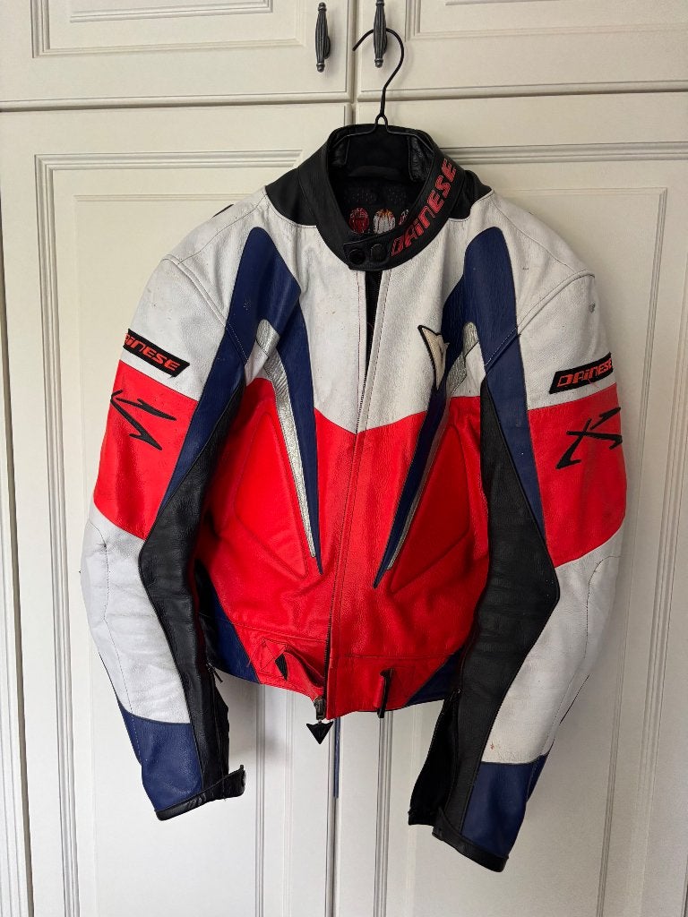 Combinaison de moto Dainese - de vintage - bon état., Motos, Vêtements | Vêtements de moto, Combinaison, Seconde main, Enlèvement ou Envoi