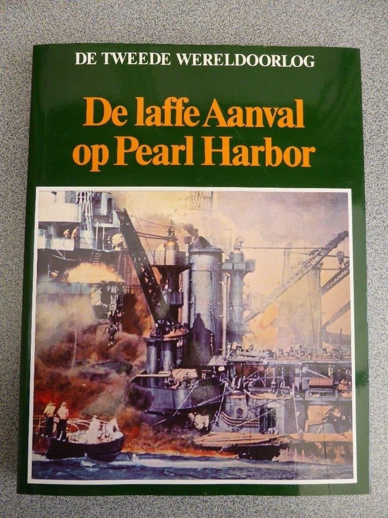 Boek over WO2 (O-5), Boeken, Tweede Wereldoorlog, Ophalen of Verzenden, Zo goed als nieuw, Lekturama