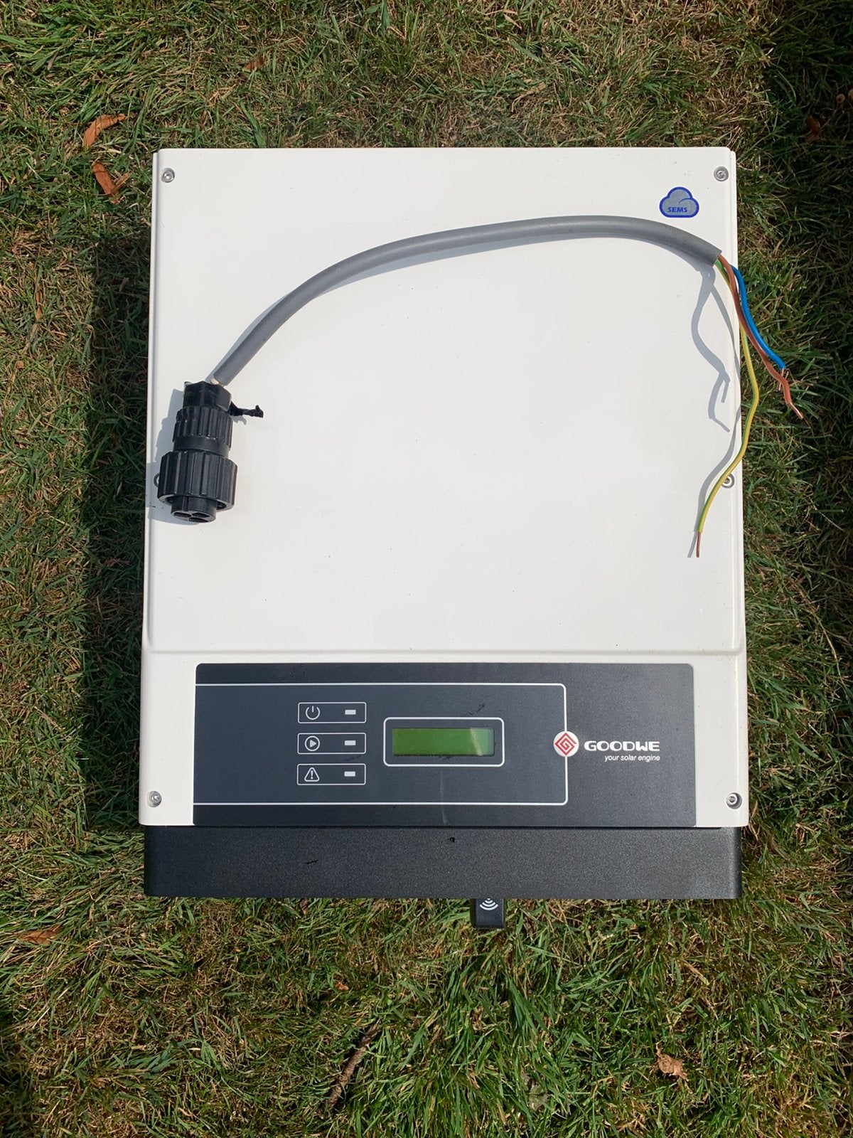 Goodwee omvormer 3900W, Doe-het-zelf en Bouw, Zonnepanelen en Toebehoren, Ophalen, Zo goed als nieuw