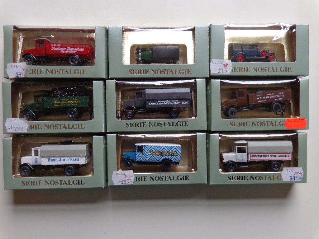 Marklin ou éch.1:87 Lot de 9 véhicules pour décors., Hobby & Loisirs créatifs, Enlèvement ou Envoi, Comme neuf, Voiture, Autres marques