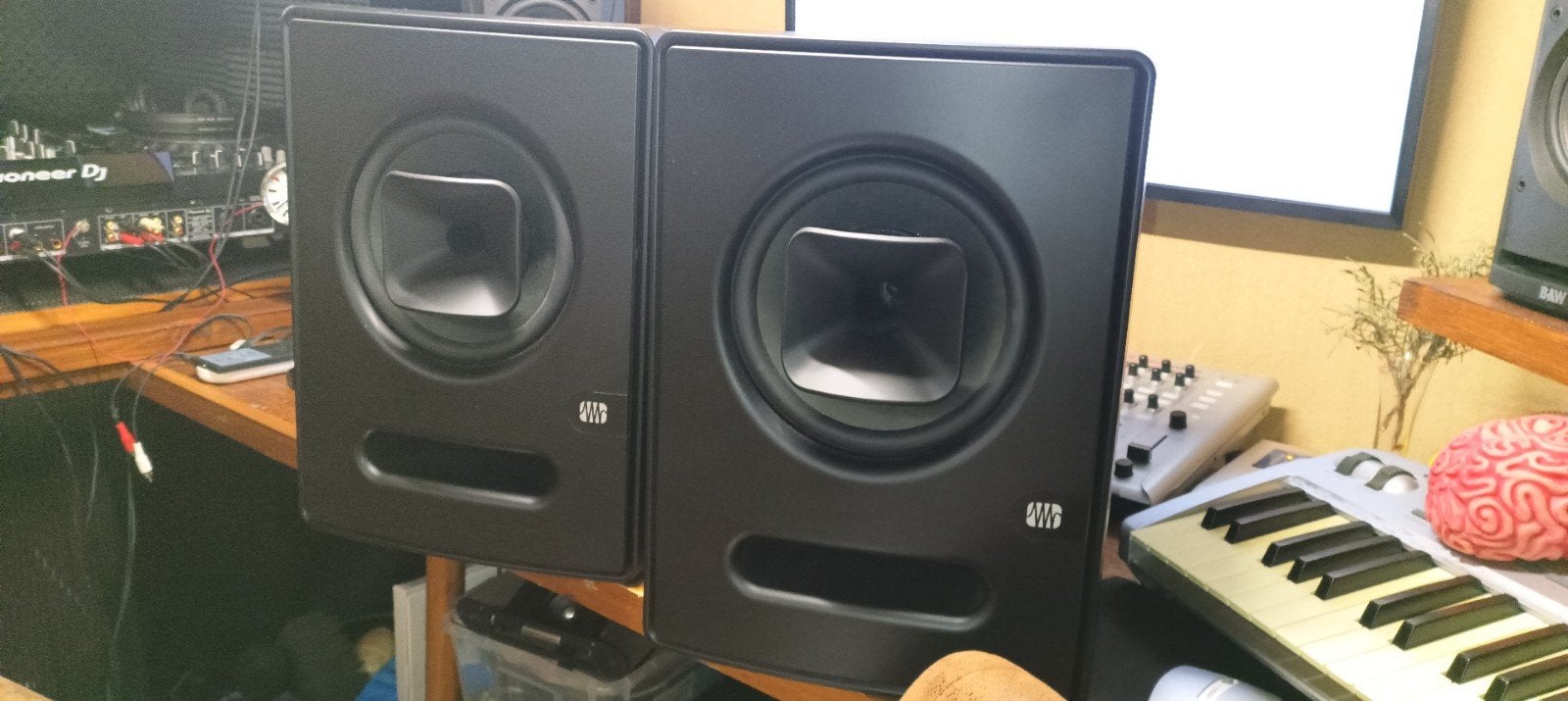 Presonus Sceptre S8 Studio monitoren, Ophalen
