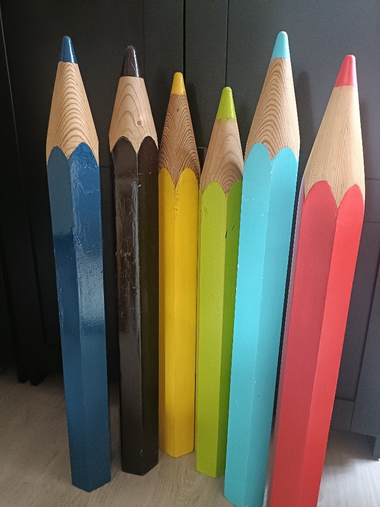 Decoratieve kleurpotloden groot, Ophalen, Gebruikt