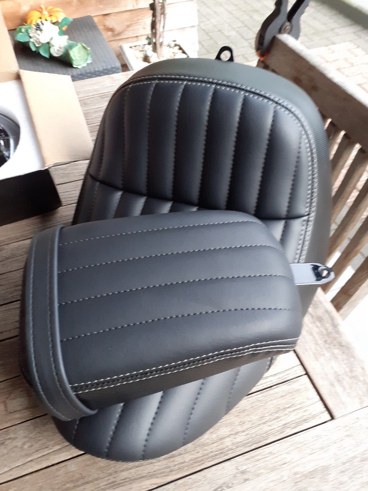 Zadel set streetbob m8, Motoren, Onderdelen | Harley-Davidson, Ophalen of Verzenden