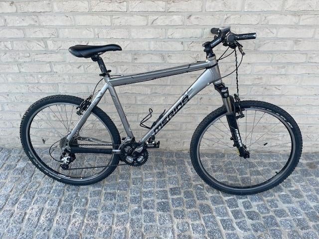 Mountainbike Merida, Gebruikt, 26 inch, Velgrem, 49 tot 53 cm
