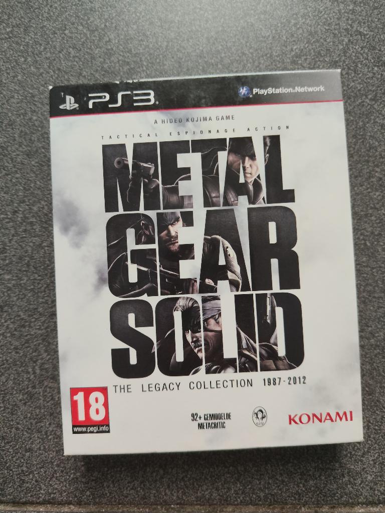 Metal gear solid 1987-2012, Games en Spelcomputers, Ophalen of Verzenden, Gebruikt, Avontuur en Actie