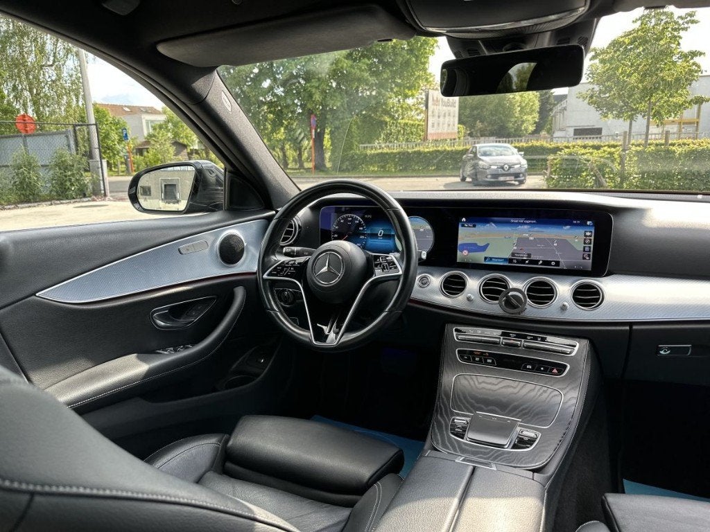 Mercedes E 300 de Limousine 2020 Dodehoek CarPlay 118000km, Auto's, Automaat, 143 kW, USB, Leder