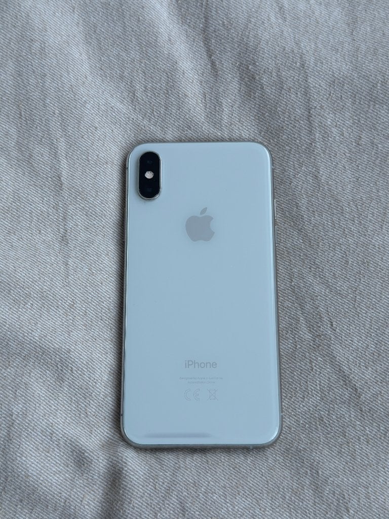 Iphone XS 64GB Silver, Telecommunicatie, Gebruikt, IPhone XS, Ophalen of Verzenden, 72 %