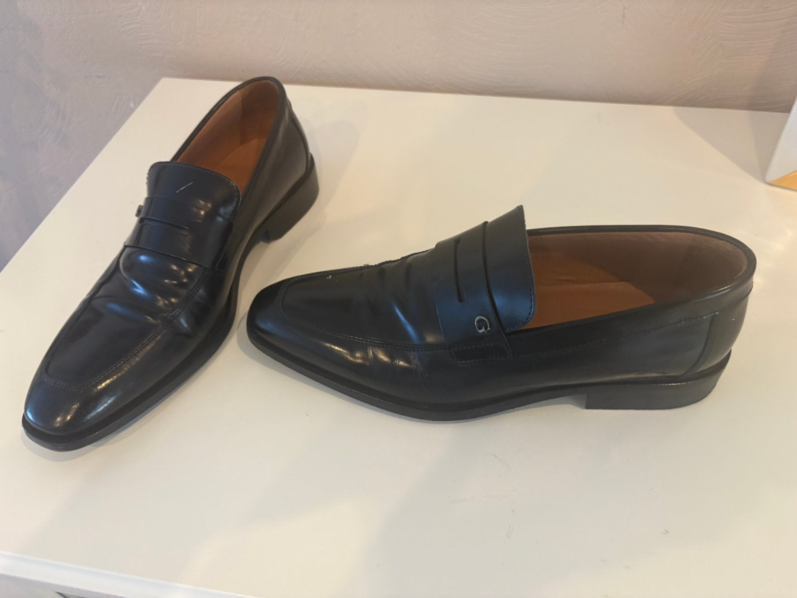 Zwarte moccasin Schoenen merk Guess, Kleding | Heren, Schoenen, Zwart, Ophalen of Verzenden, Zo goed als nieuw, Espadrilles of Moccasins