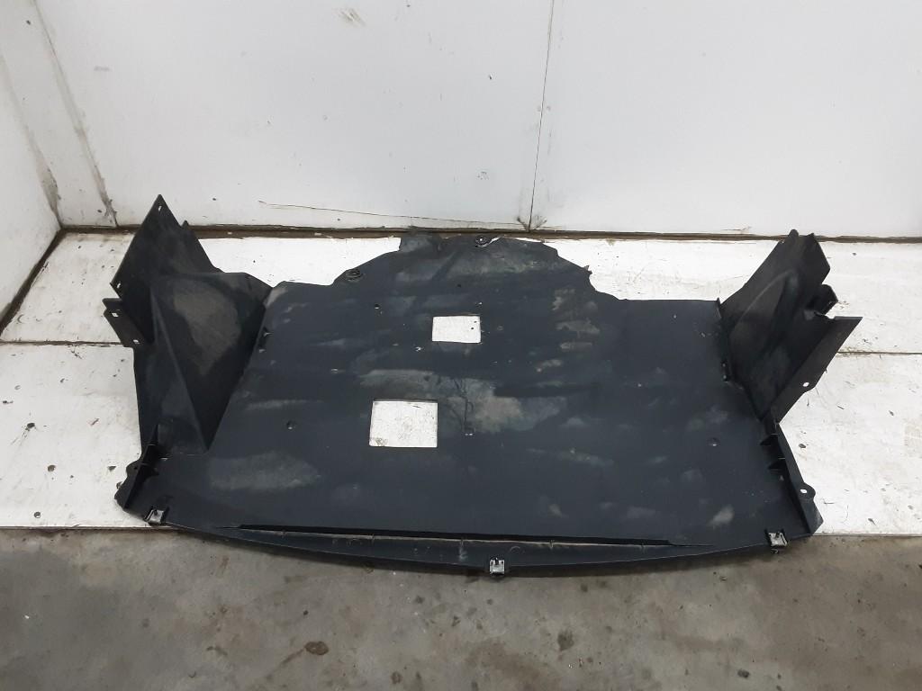 CACHE SOUS MOTEUR Renault, Renault, Mevr. I. Hauben, Utilisé, Rue de l'Espoir 34 34
4030  GRIVEGNÉE, BE