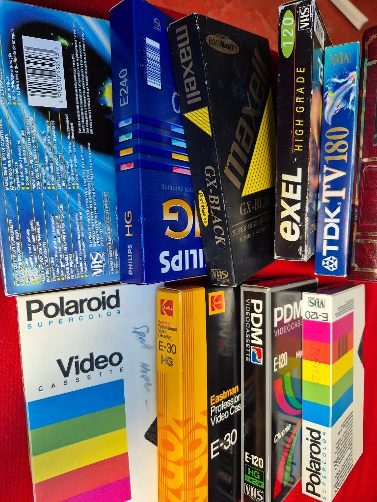 CASSETTES VHS, Enlèvement, Utilisé