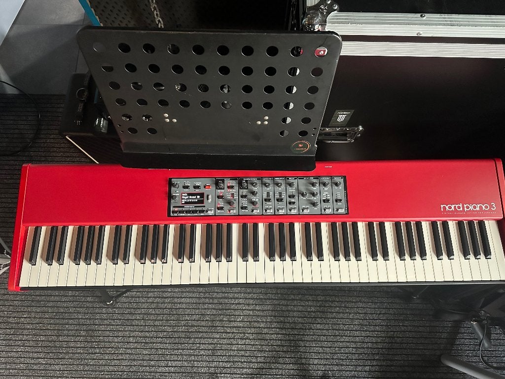 Nord Piano 3, Muziek en Instrumenten, Ophalen, Zo goed als nieuw, 88 toetsen