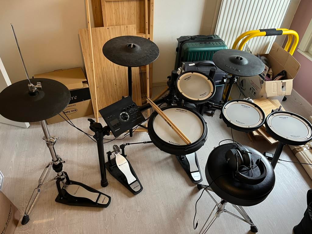 Roland td17-kv2 met draagzak, Musique & Instruments, Batteries & Percussions, Comme neuf, Roland, Enlèvement