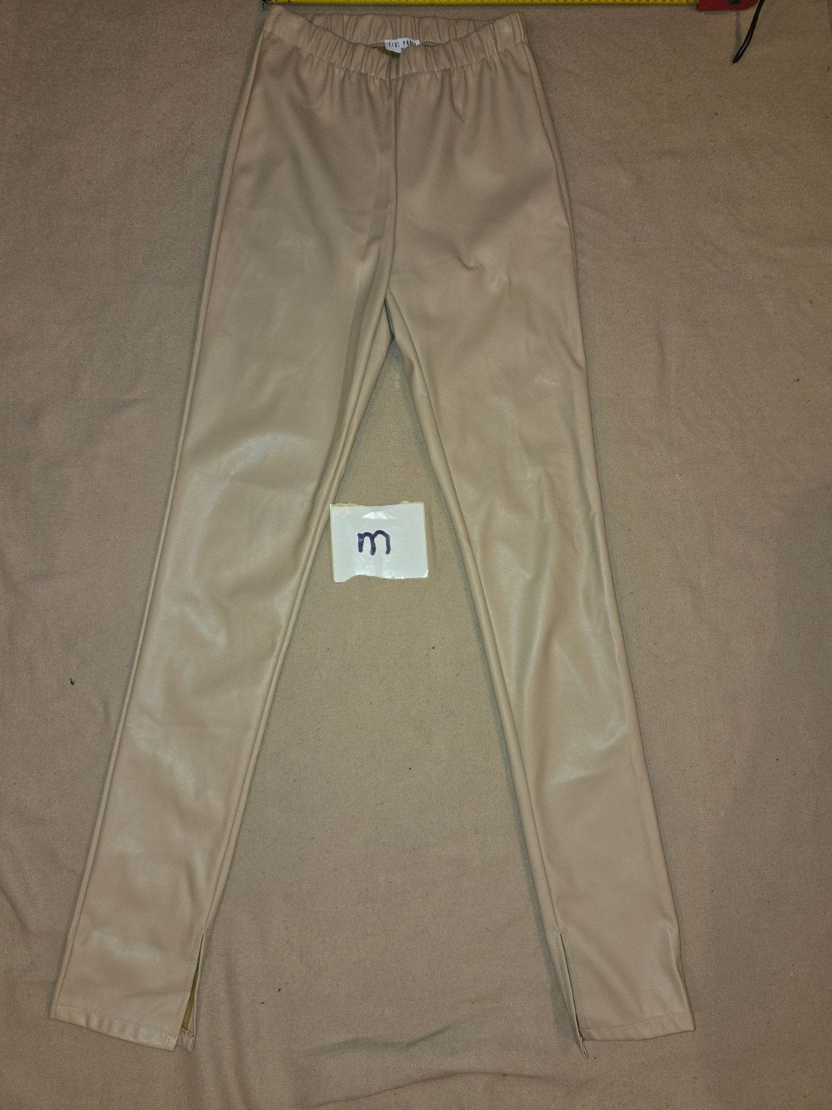 Legging van imitatieleer, Vêtements | Femmes, Leggings, Collants & Bodies, Envoi, Taille 40/42 (M), Legging