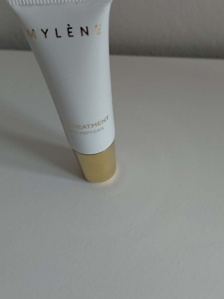 Lip treatment Mylène, Handtassen en Accessoires, Uiterlijk | Cosmetica en Make-up, Ophalen of Verzenden, Nieuw, Lippen, Make-up