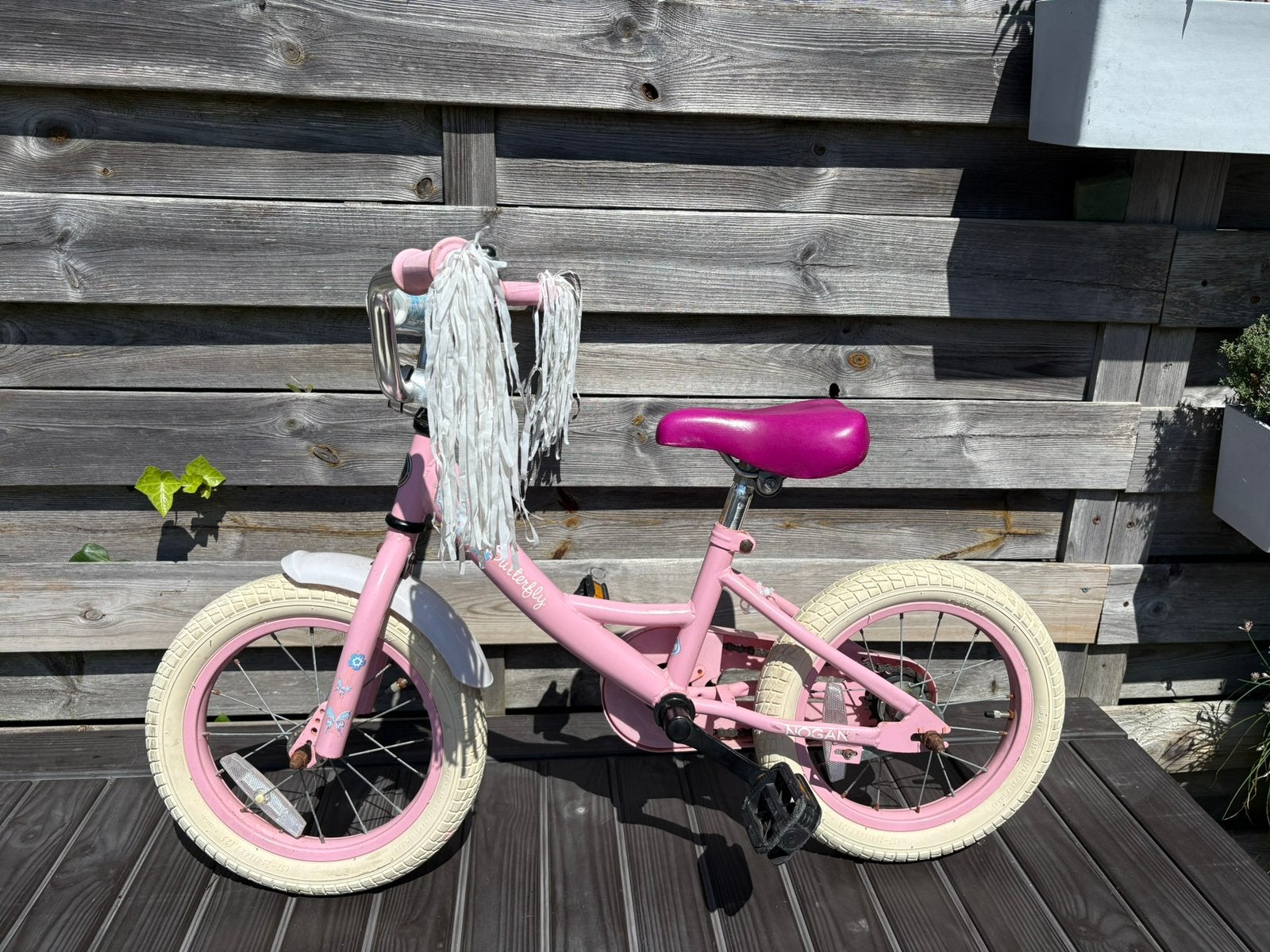 Kinderfiets Nogan 14 inch, Ophalen, Terugtraprem, Zijwieltjes, Gebruikt