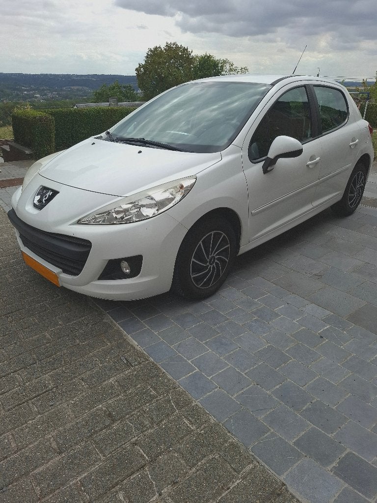 Peugeot 207, Euro 5, Achat, Boîte manuelle, Noir