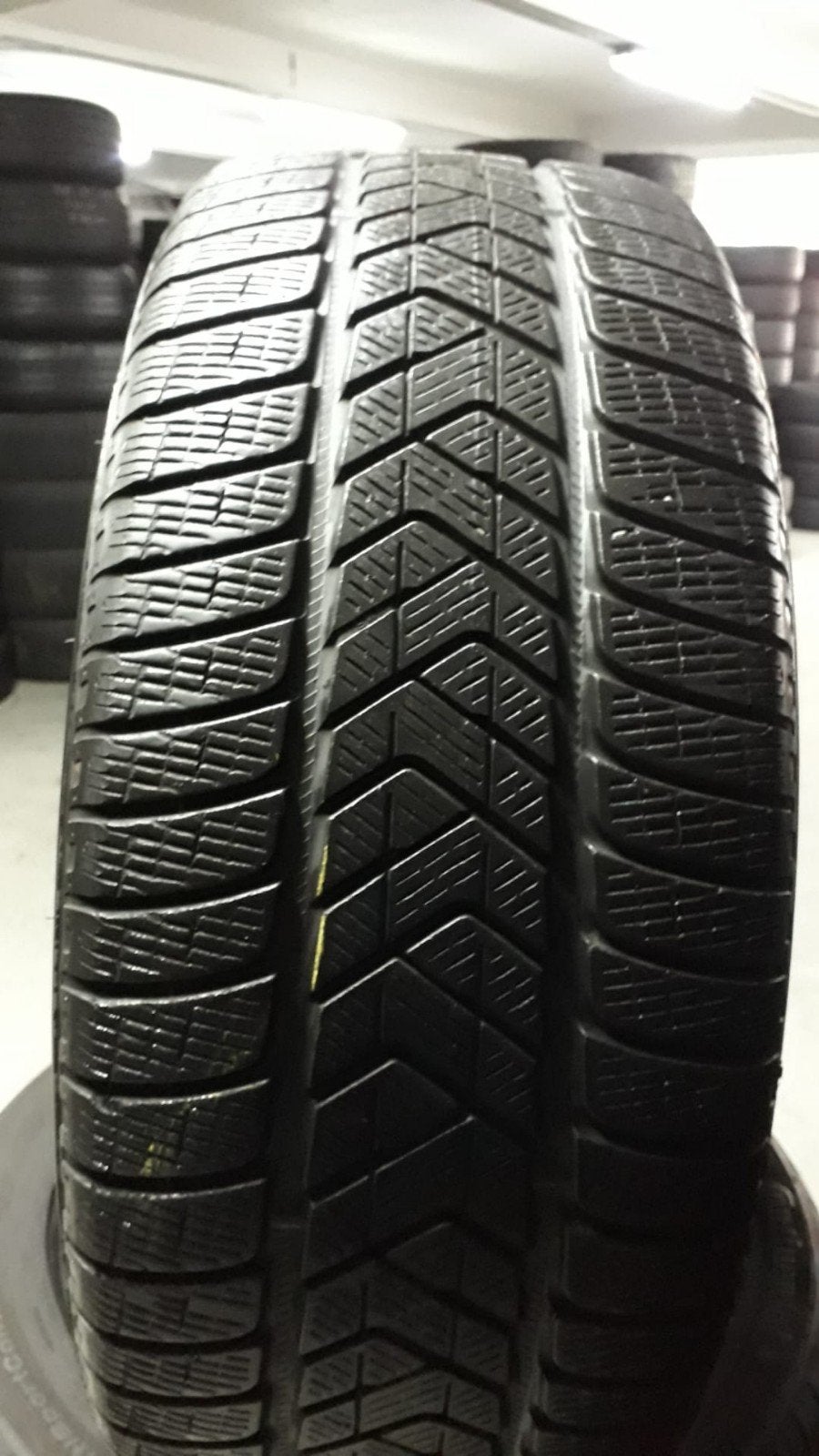 23550r18 235 50 r18 235/50/r18 pirelli avec montage, Enlèvement ou Envoi