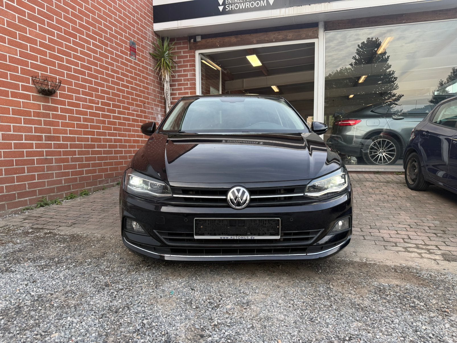 Volkswagen Polo 1.6 TDI, Stof, 1280 kg, https://public.car-pass.be/vhr/d7448cda-c04d-4b8c-bf62-52ad0a172582, Zwart