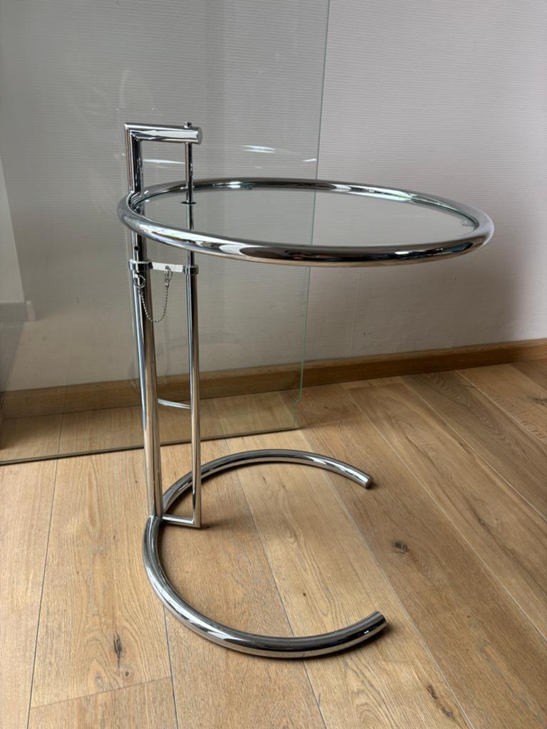 Eileen gray E1027- chrome bijzettafel - retro/vintage, Huis en Inrichting, Tafels | Bijzettafels, Ophalen, Zo goed als nieuw