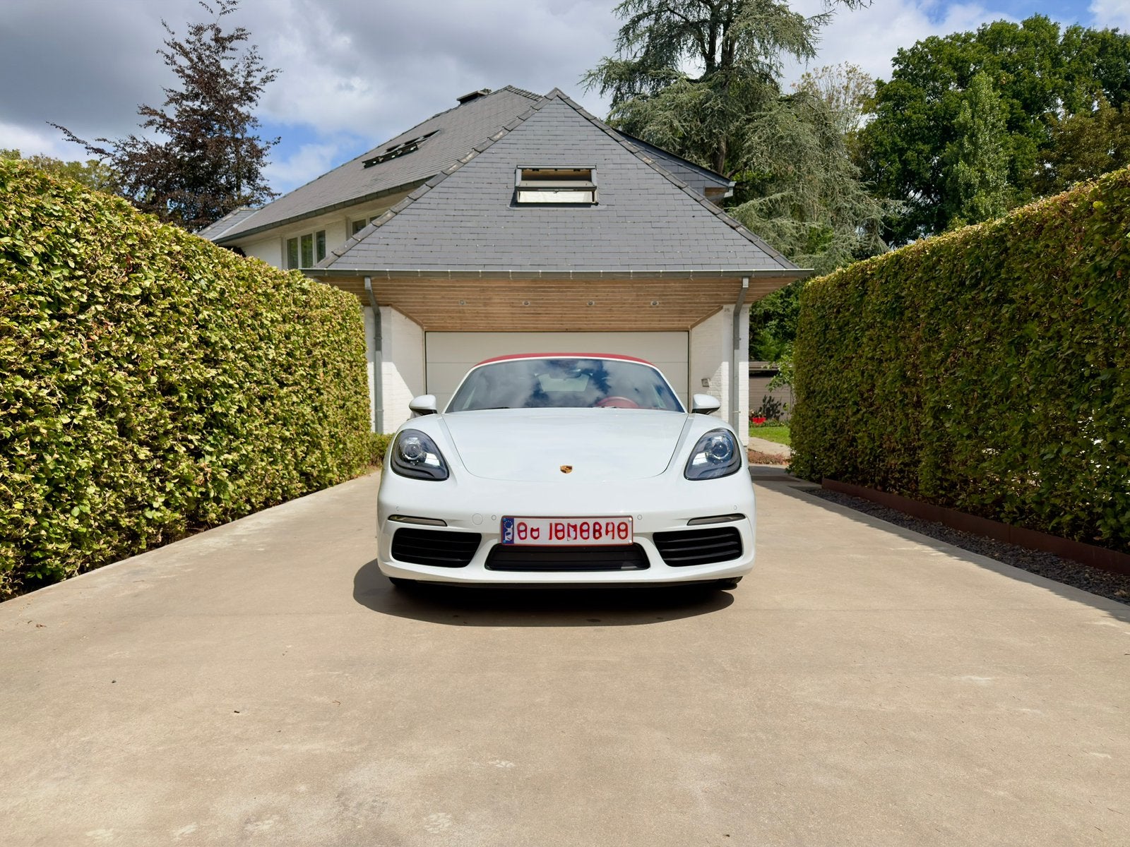 Porsche 718 Boxster 2.0 – 300 ch – 8150km, Cuir, Euro 6, Boîte manuelle, 2 portes