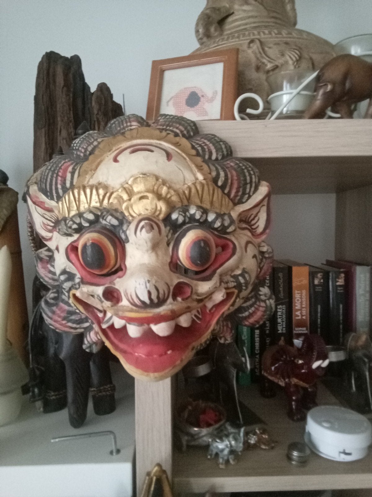 masque artisanal sculpter dans du bois, Enlèvement ou Envoi, Peint, Bois, Masque