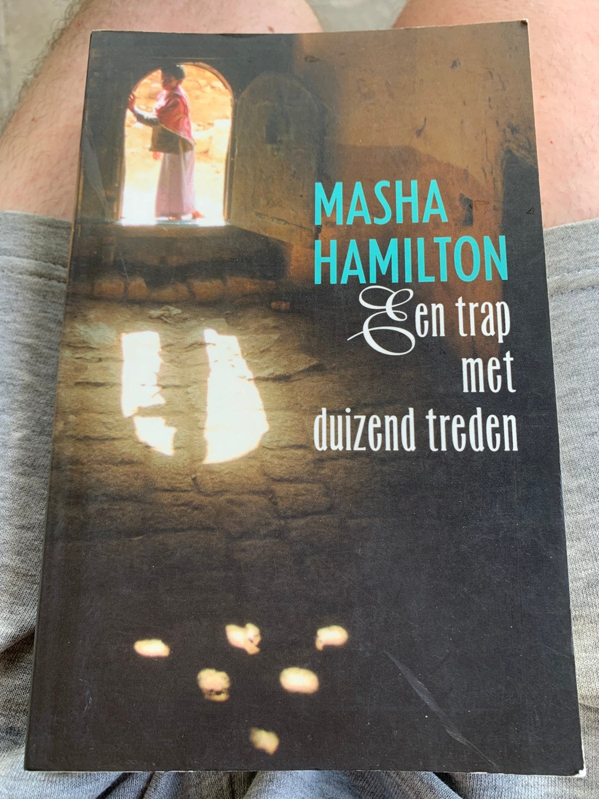 Masha Hamilton - Een trap met duizend treden, Enlèvement ou Envoi, Masha Hamilton