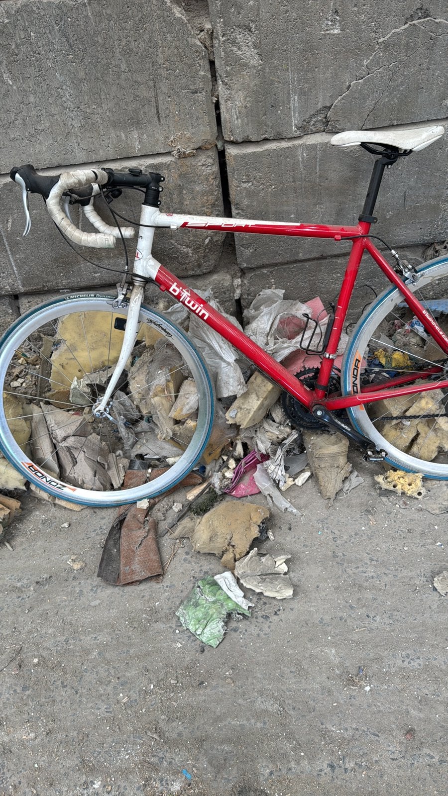 Velo btwin, Enlèvement, Comme neuf