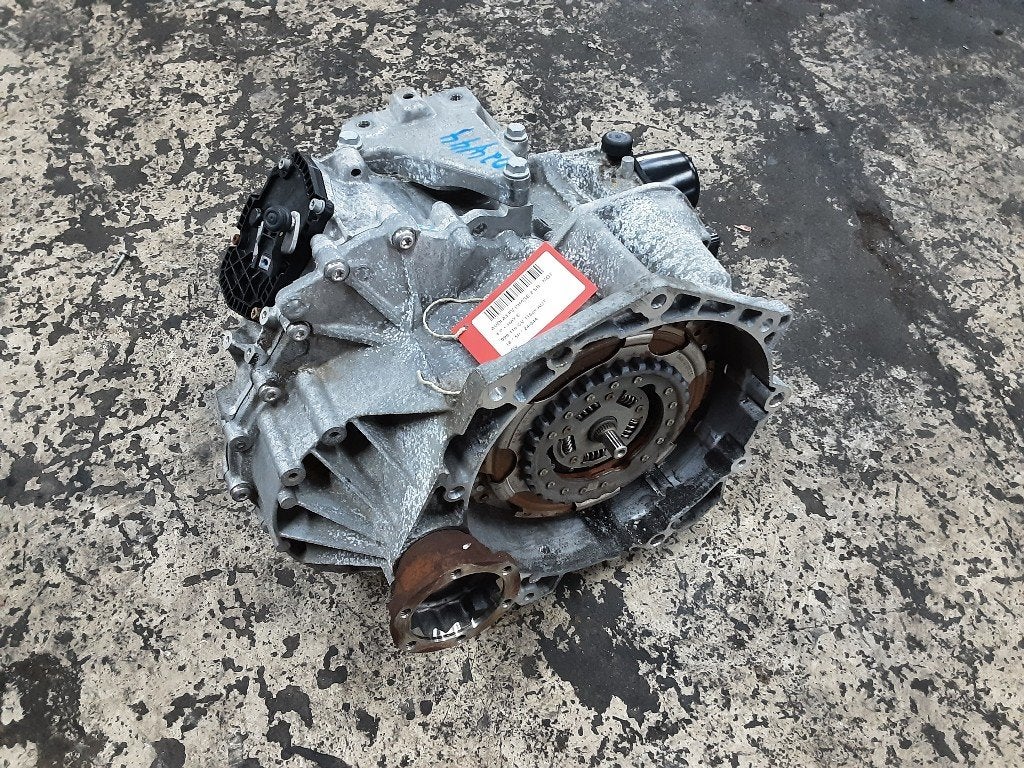 BOITE DE VITESSES AUTOMATIQUE Audi A3 Sportback (8VA / 8VF), Auto-Union-Straße  1,
85057  Ingolstadt, DE, Info@audi.de, Audi, Utilisé